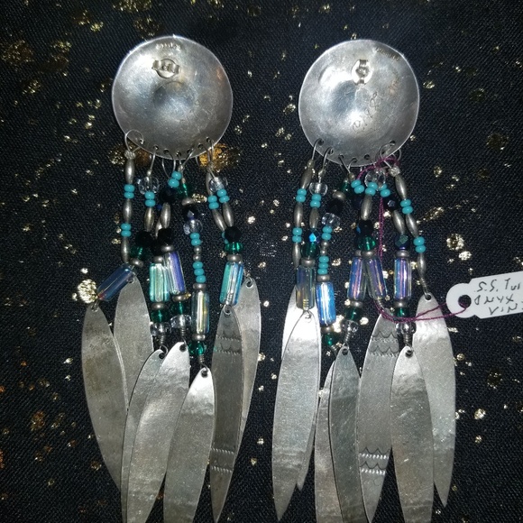 Vintage Signed NAI S.S. Concho Earrings - Picture 4 of 8